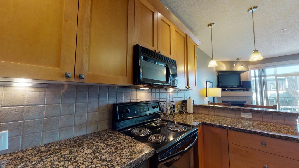 Sooke Harbour Getaway