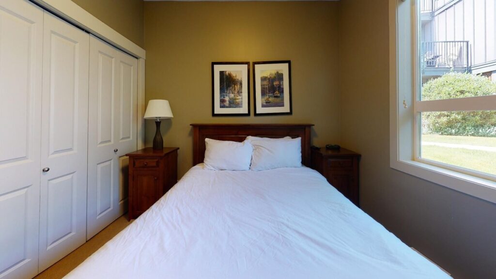 Sooke Harbour Getaway