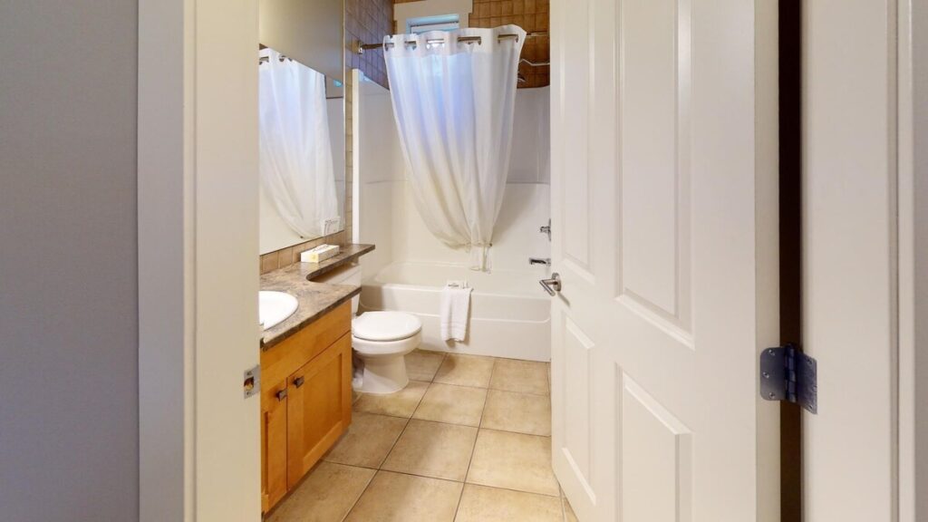 Sooke Harbour Getaway