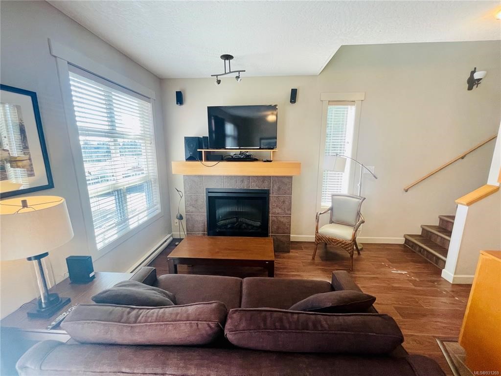 Sheringham Townhouse - Sooke