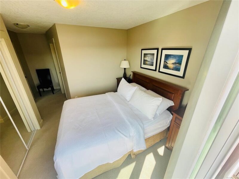 Sheringham Townhouse - Sooke