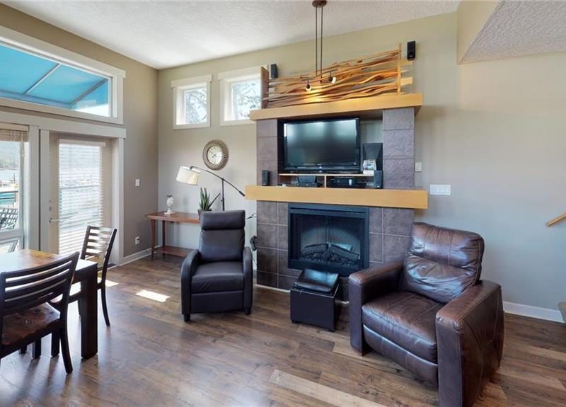 Sooke Harbour Penthouse