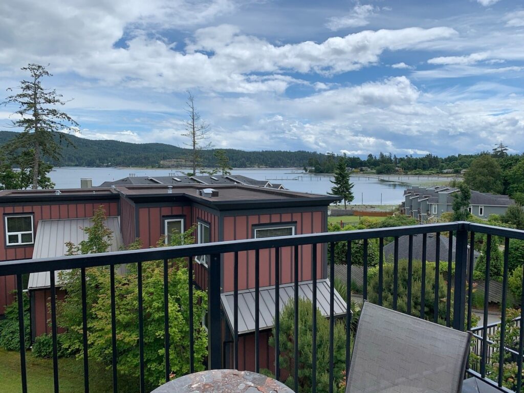 Ocean View Townhome - Sooke Harbour Marina