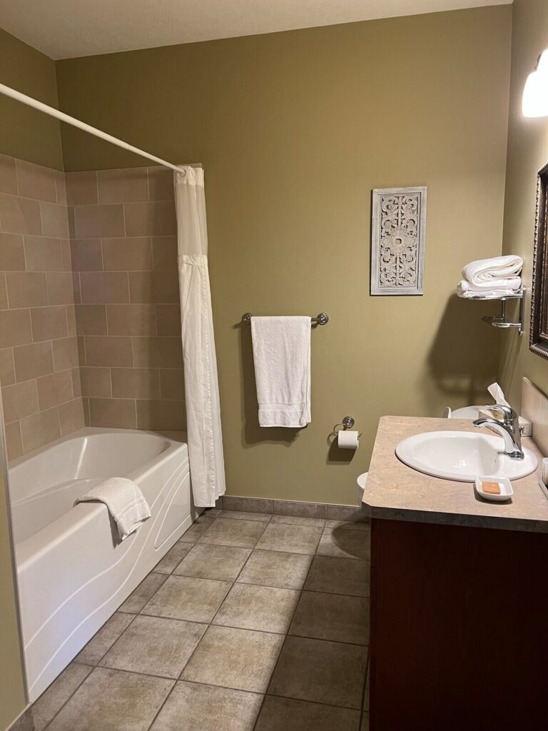 Bighorn Meadows Bungalow